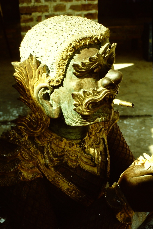 mandalay-head-with-cigar