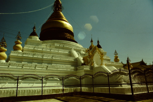 mandalay-pagoda