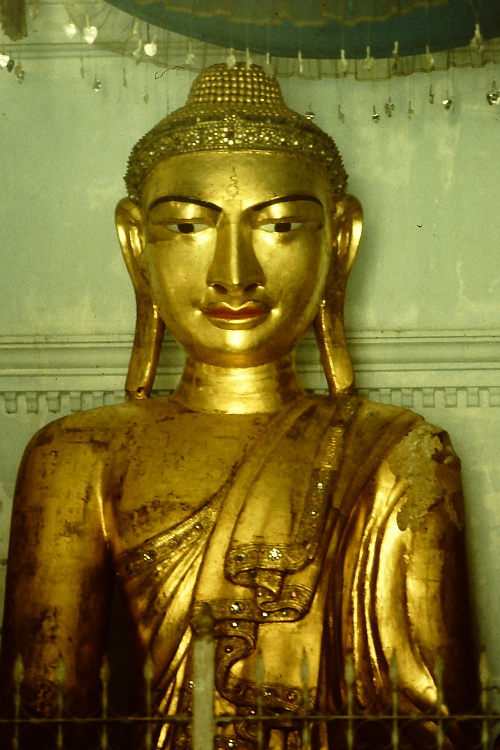 pagan-golden-buddha-long-ears