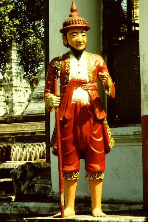 sweydagon-red-statue-standing