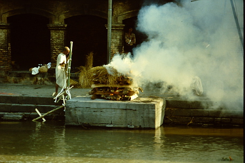 funeral-in-pashupatinath