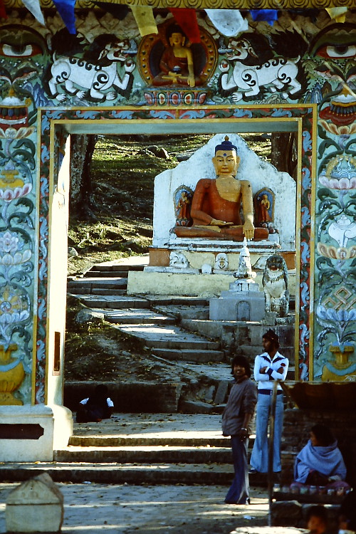 swayambhunath-entrance