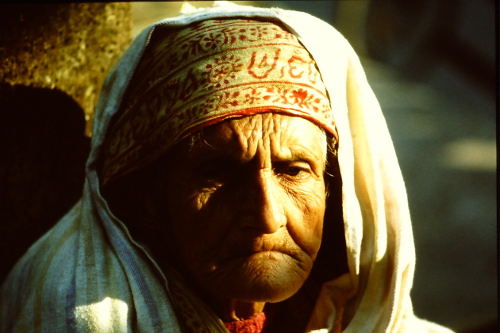 woman-nepal