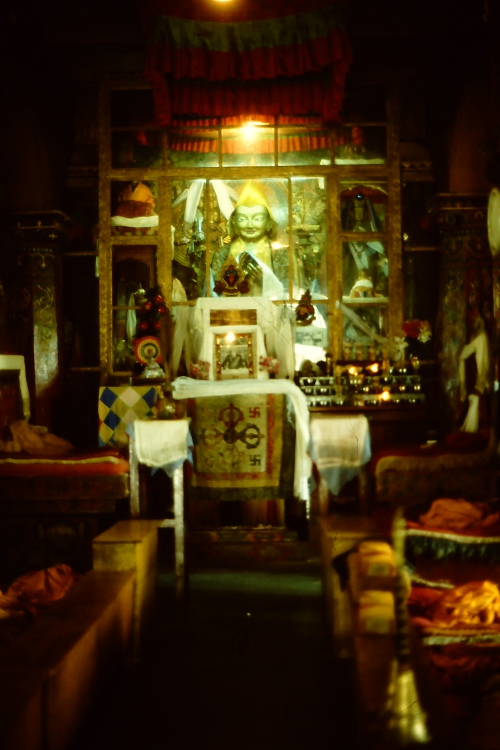 tibetan-altar