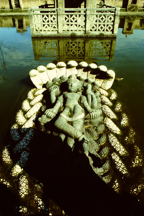 vishnu-statue