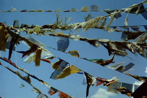 prayer-flags-wind