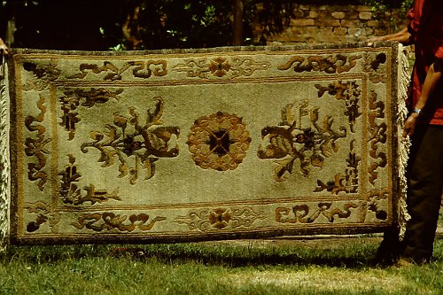 more-tibetan-vegetable-rugs-4