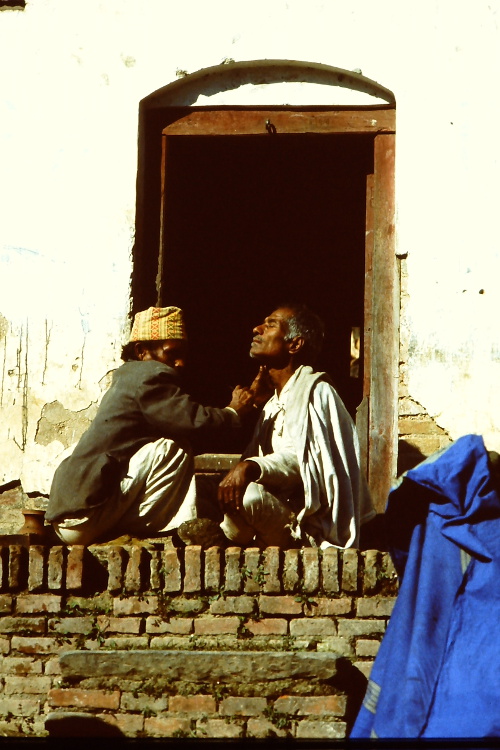 haircut-bhadgaon