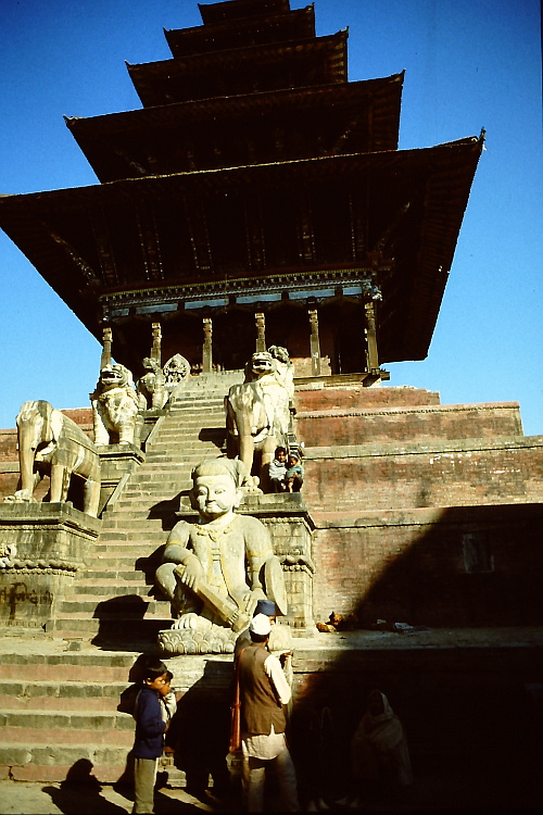 nyatapola-temple
