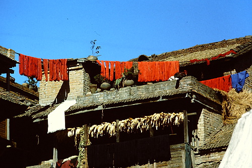 drying-wool-nepal