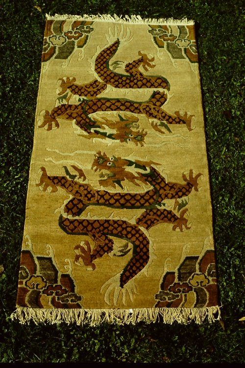 tibetan-rugs-vegetable-dyes-4