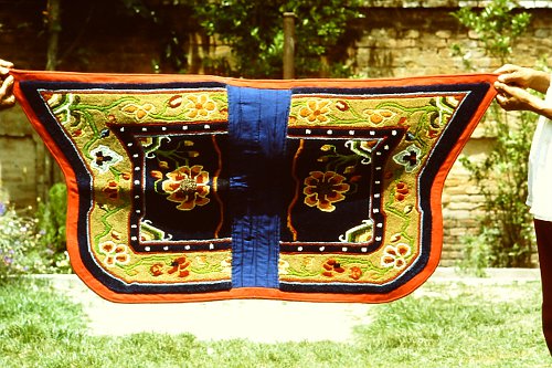 tibetan-saddle-rugs-8