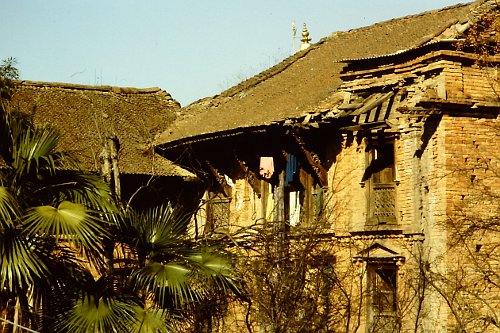 wood-carving-nepal15