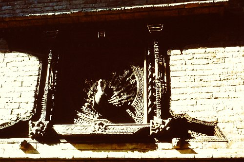 wood-carving-nepal17